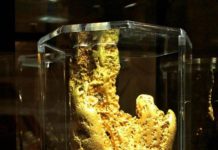 Największy złoty samorodek odkryty przy pomocy wykrywacza metalu!