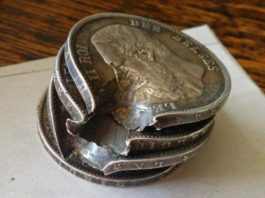 Srebrne monety które uratowały życie!