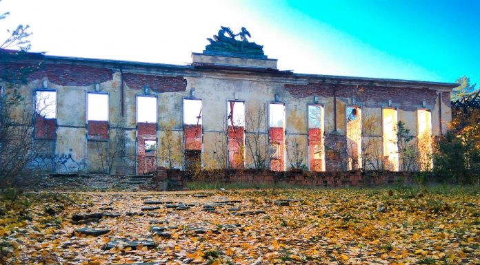Dom Oficera – upadły symbol Bornego Sulinowa (GALERIA)