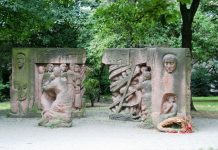 Protest kobiet w Rosenstrasse – mało znana historia sprzed 77 lat