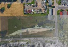 „Podziemny okręt” Admiral Scheer po 74 latach wciąż widoczny z satelity…