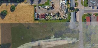 „Podziemny okręt” Admiral Scheer po 74 latach wciąż widoczny z satelity…