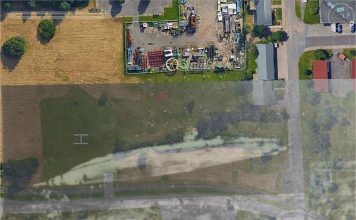 „Podziemny okręt” Admiral Scheer po 74 latach wciąż widoczny z satelity…