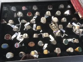 Zabytki i antyki – jak bezpiecznie kupować na allegro i giełdach!