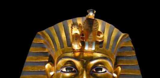 W Egipcie odnaleziono skrzynie z elementami wyposażenia grobowca Tutanchamona, zaginioną od 1973 roku