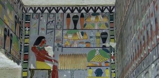 Otwarcie grobowca Khuwy liczącego 4,4 tys. lat, odkrytego ostatnio nieopodal Gizy (GALERIA + WIDEO)