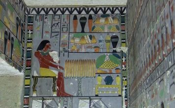 Otwarcie grobowca Khuwy liczącego 4,4 tys. lat, odkrytego ostatnio nieopodal Gizy (GALERIA + WIDEO)