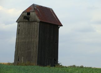 Nieciekawy finał nagonki konserwatora zabytków w Łodzi. 70-letni mężczyzna targnął się na swoje życie