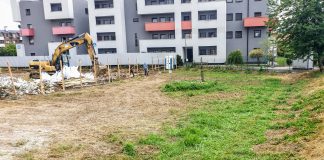 Deweloper z Rzeszowa usuwa się z cmentarza cholerycznego. Pomógł apel mieszkańców i internautów (GALERIA + FILM)