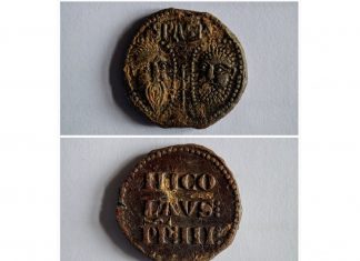 Niezwykłe odkrycie! Znalazł w ogródku bulle papieża Mikołaja III z XIII wieku