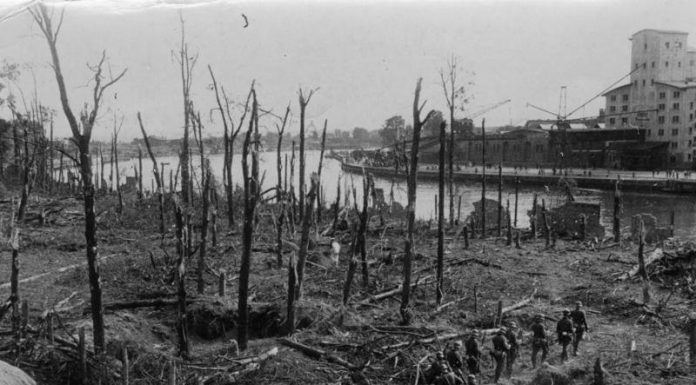 Dnia 7 września 1939 roku, po siedmiu dniach walki bohaterska załoga Westerplatte skapitulowała