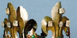 Niezwykły zabytek odkryty przypadkiem – korona hełmowa Kazimierza Wielkiego