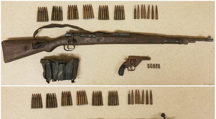 Broń znaleziona w bydgoskiej kamienicy trafiła do Muzeum