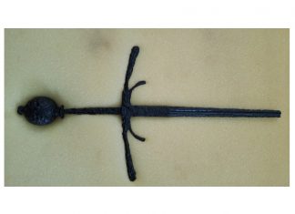 Znalazł rapier którego mógł nosić sam John Smith z „Pocahontas”