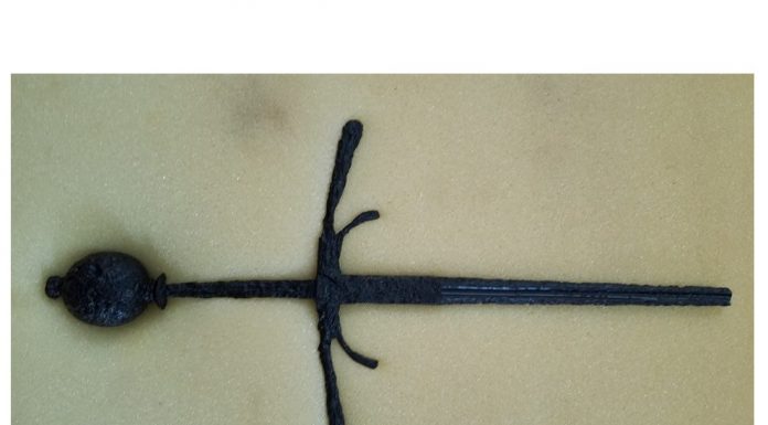 Znalazł rapier którego mógł nosić sam John Smith z „Pocahontas”