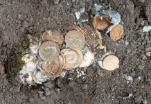 Archeolodzy znaleźli w centrum Kurska 119 złotych monet