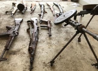 Broń, amunicja i granaty. Spora kolekcja zabezpieczona przez policję (GALERIA)