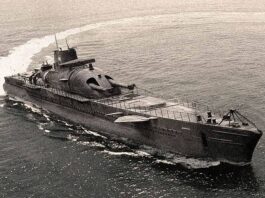 Niezwykły okręt i jego historia. Podwodny krążownik „Surcouf” Podwodny francuski krążownik "Surcouf"