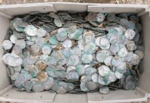 Około 5000 średniowiecznych srebrnych monet znaleziono na cmentarzu w Austrii