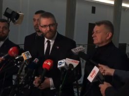 W sejmie powstał dziś zespół parlamentarny do spraw własności i detektorystów (FILM)