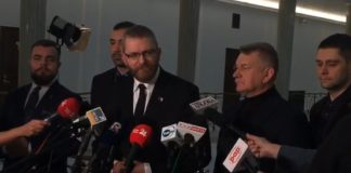 W sejmie powstał dziś zespół parlamentarny do spraw własności i detektorystów (FILM)