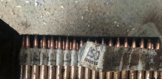 Wielkopolskie. Broń i amunicja znalezione w trakcie remontu (GALERIA)