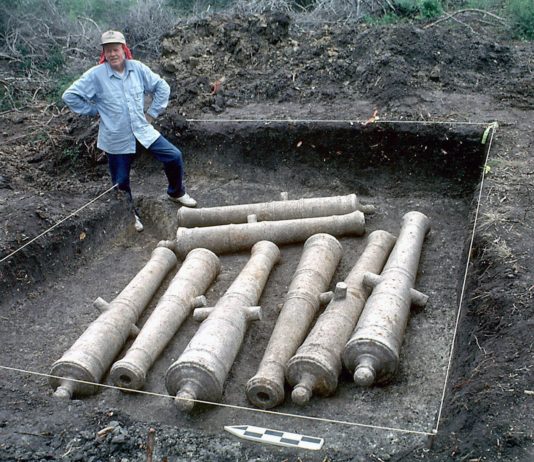 8 armat i ślady po wielkim podboju Ameryki