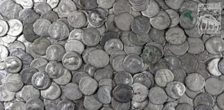 1753 rzymskie denary zostały odkryte pod Hrubieszowem, w sumie 5,5 kg srebra!