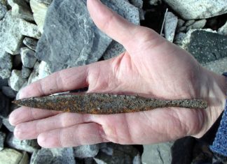 1500-letni grot Wikinga odkryty w topniejącym norweskim lodowcu