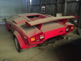 Lamborghini, Porsche, Ferrari. Cudowna stodoła odkryta w USA!