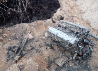 Niezwykle dobrze zachowane elementy samolotu z IIWŚ odkryli drogowcy pod Suwałkami