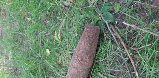 Niewybuch znaleziony przy placu zabaw w parku Żeromskiego w Warszawie!