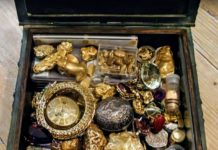Legendarny skarb milionera został odkryty – ponad 2 mln dolarów w złocie i klejnotach!