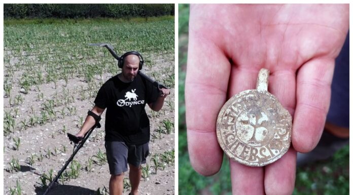 Pieczęć mnicha z XIII wieku, znalezisko Odyna w Anglii Adam Brzoza Odyn średniowieczna pieczęć mnicha