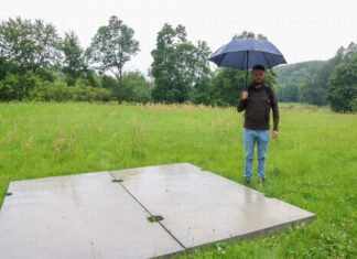 Prowadząc badania w Dolinie Śmierci w Chojnicach odkryli szczątki ofiar Niemców z 1945 r. Dolina Śmierci Chojnice