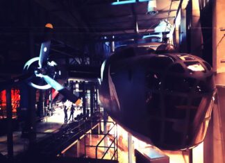 Historia Liberatora z muzeum Powstania Warszawskiego (GALERIA) samolot Liberator B-24 w Muzeum Powstania Warszawskiego