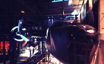 Historia Liberatora z muzeum Powstania Warszawskiego (GALERIA) samolot Liberator B-24 w Muzeum Powstania Warszawskiego