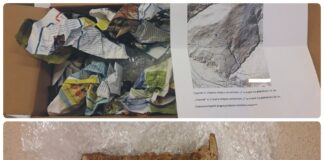 Muzeum w Sanoku odebrało anonimową paczkę z zabytkami! średniowieczny topór anonimowa paczka