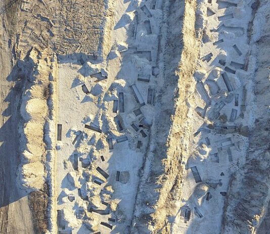 Osada sprzed 3 tys. lat odkryta na warszawskiej Białołęce Osada sprzed 3 tys. lat odkryta na warszawskiej Białołęce