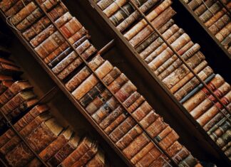 Dante, Newton, Galileusz – odnaleziono bezcenne starodruki! starodruki księgi