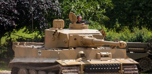 Tiger 131 – czyli jak Brytyjczycy schwytali niemieckiego tygrysa w Tunezji (GALERIA+FILM) czołg Tygrys 131 tank Tiger I