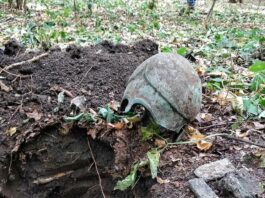 Hełm wojownika z V wieku p.n.e. odkryty na Ukrainie (GALERIA +FILM) grecki helm na ukrainie