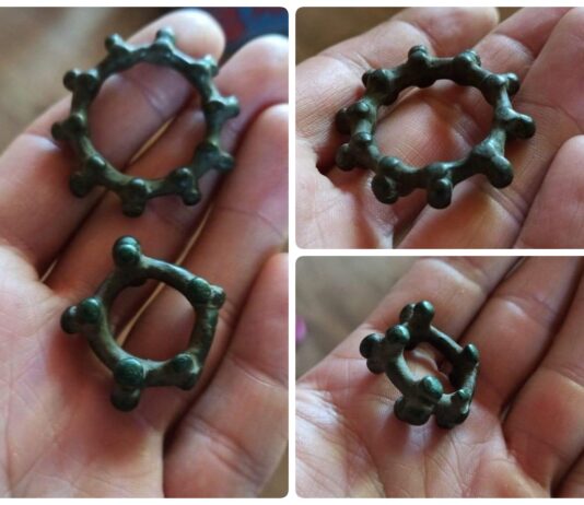 Celtycki artefakt odkryty w woj. wielkopolskim knotenringe celtycki pierścień brodawkowaty