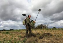 Szkic nowej ustawy dot. poszukiwaczy – sporo zapisów nie do przyjęcia! poszukiwacz wykopki