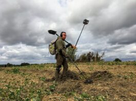 Szkic nowej ustawy dot. poszukiwaczy – sporo zapisów nie do przyjęcia! poszukiwacz wykopki