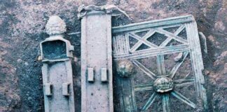 Niezwykły artefakt odkryty w Serbii – ozdobna rzymska brama z brązu (GALERIA) rzymskie ogrodzenie z brązu