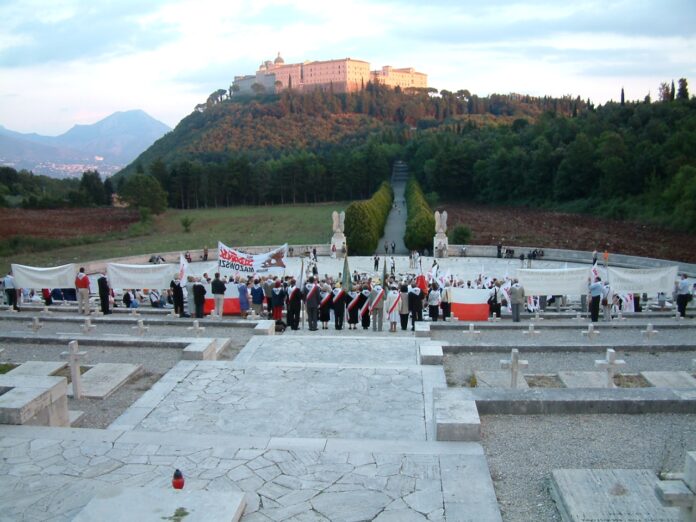 Cmentarz na Monte Cassino
