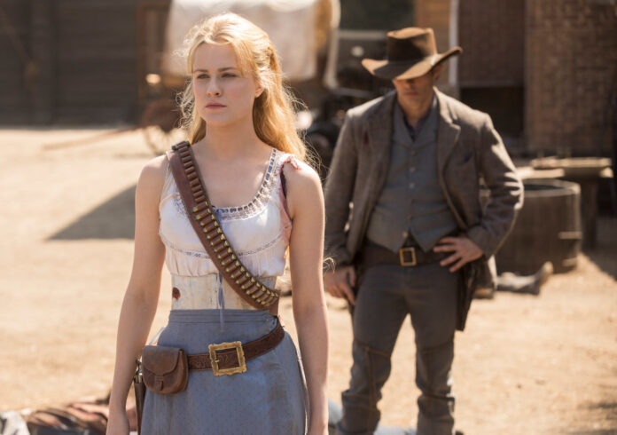 serial Westworld Dolores