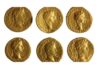 Para w 3 lata odkryła 9 złotych rzymskich monet – teraz uznano je za skarb! Złote rzymskie monety aureusy