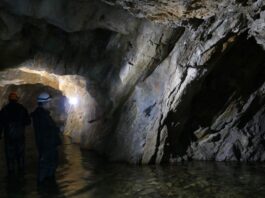 korytarze-sztolni-w-Leśnej